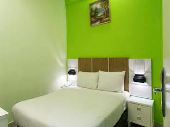 Oyo Rooms Sunway Pyramid Mall Petaling Jaya Eksteriør bilde